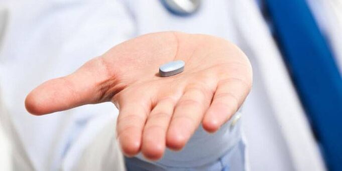 Antibioticele sunt prescrise de un medic ca bază pentru tratamentul prostatitei acute la bărbați
